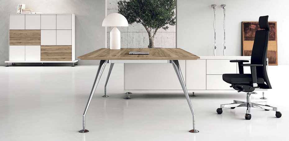 Enosi executive italian desk