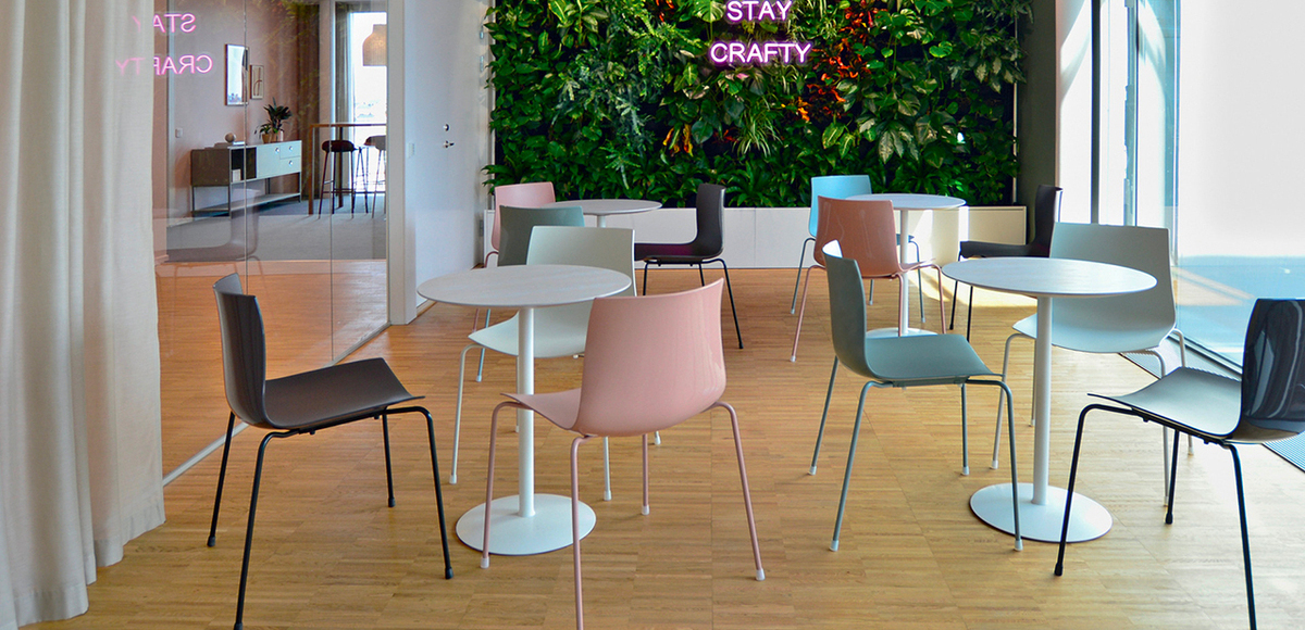 Office, visitor and meeting design chair Catifa 46 by Arper Italia