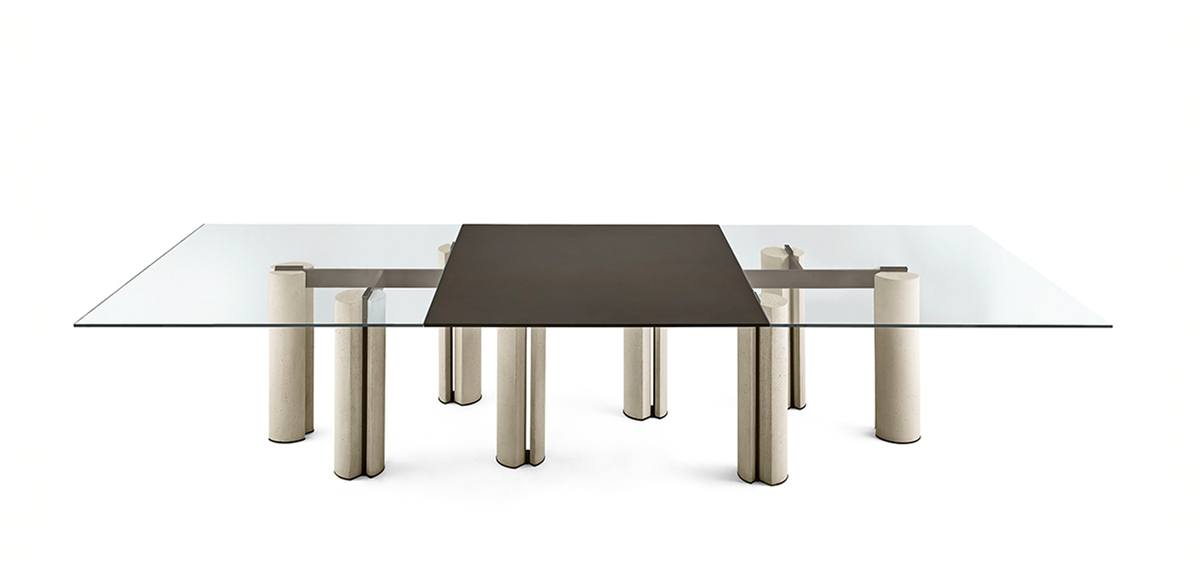 Simpòdio conference table