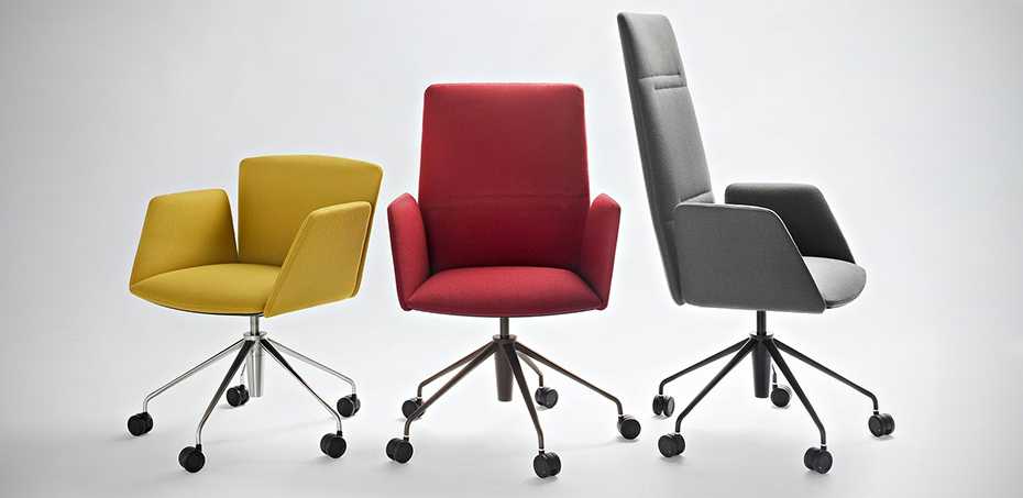 Tecno: Vela executive office armchair by Lievore Altherr Molina